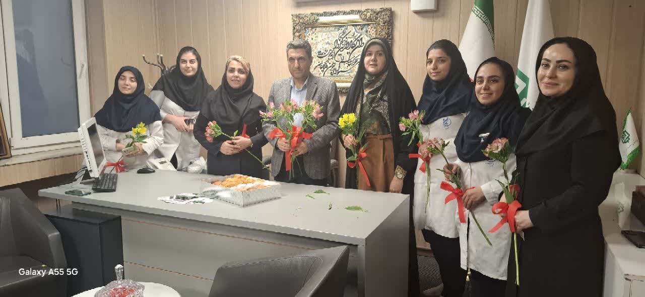  برگزاری بزرگداشت مقام زن و روز مادر
